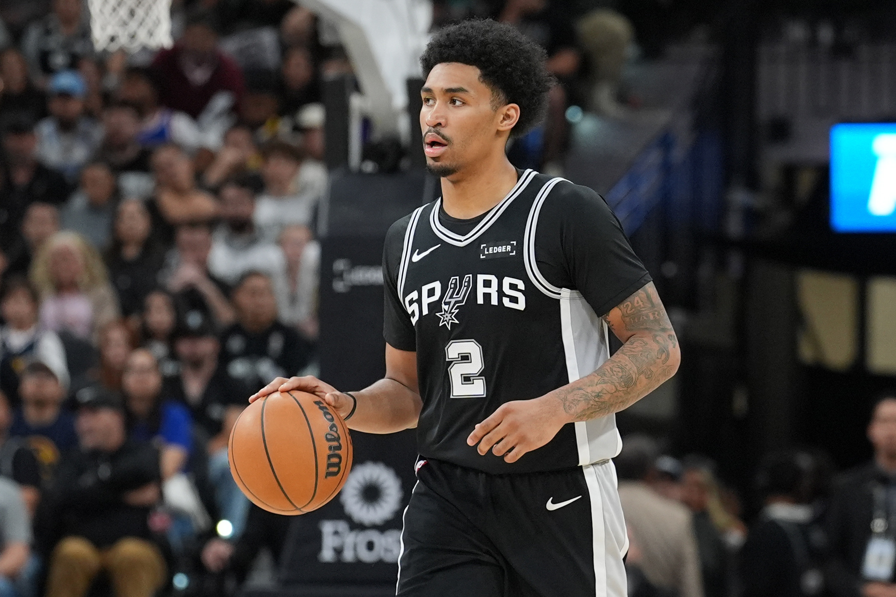 柠檬直播-米奇：哈珀目前的状态为每日观察 他右腿肌肉挫伤&amp;没有长期隐患