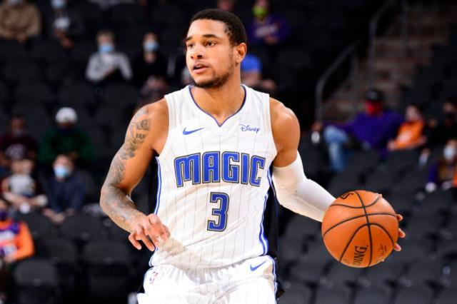 柠檬直播体育-魔术小将神兵天降 勇士被魔咒紧绕再度无缘三连胜